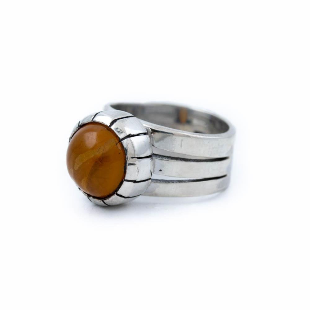 Smooth Shank Amber Ring - Kingdom Jewelry