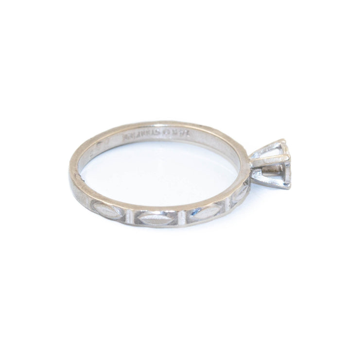 Solitaire Diamond Gold Ring - Kingdom Jewelry