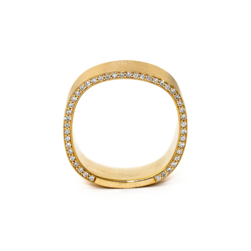 
                      
                        Squared 14 K Matte Gold x Diamond Band - Kingdom Jewelry
                      
                    