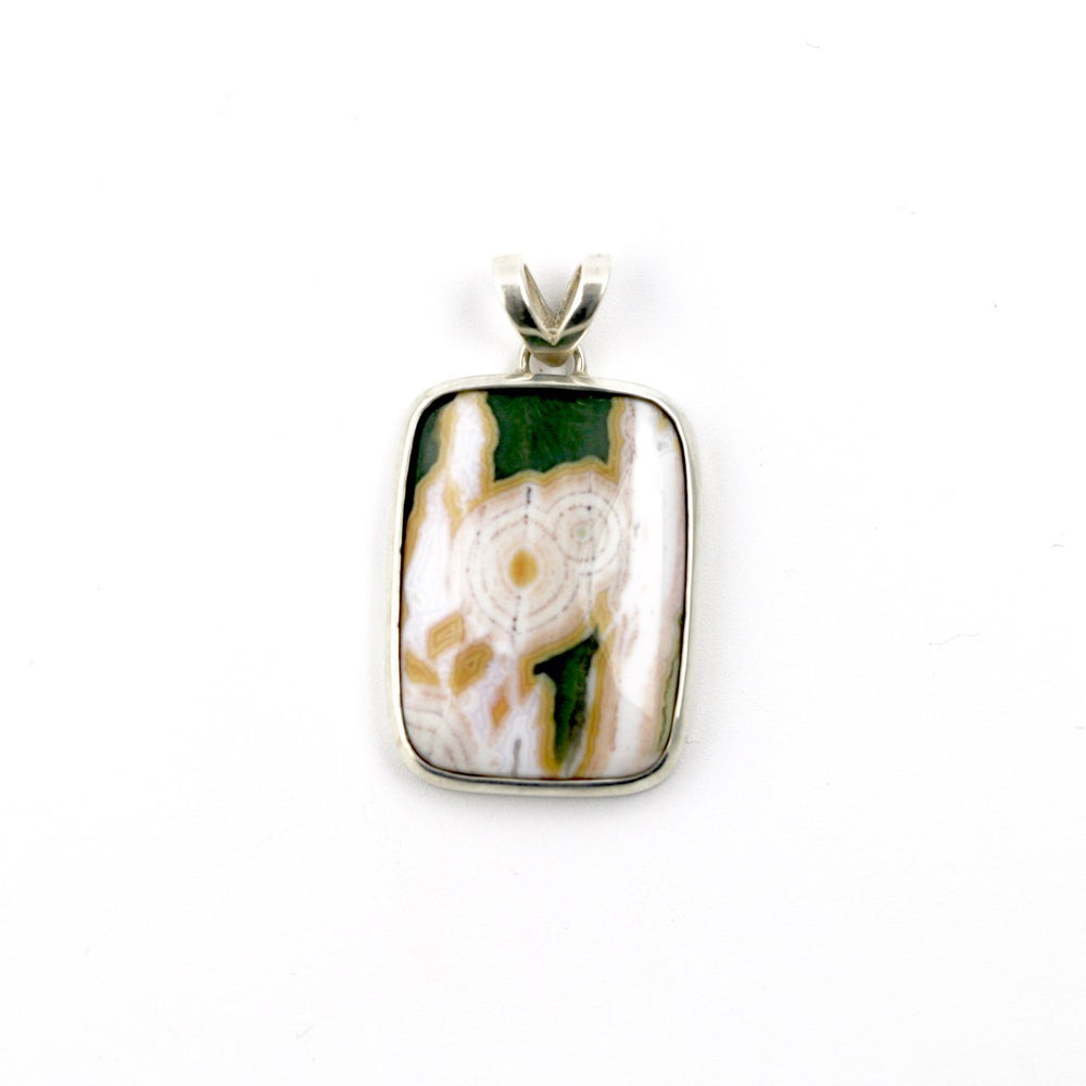 The Emerald Ocean Pendant - Kingdom Jewelry