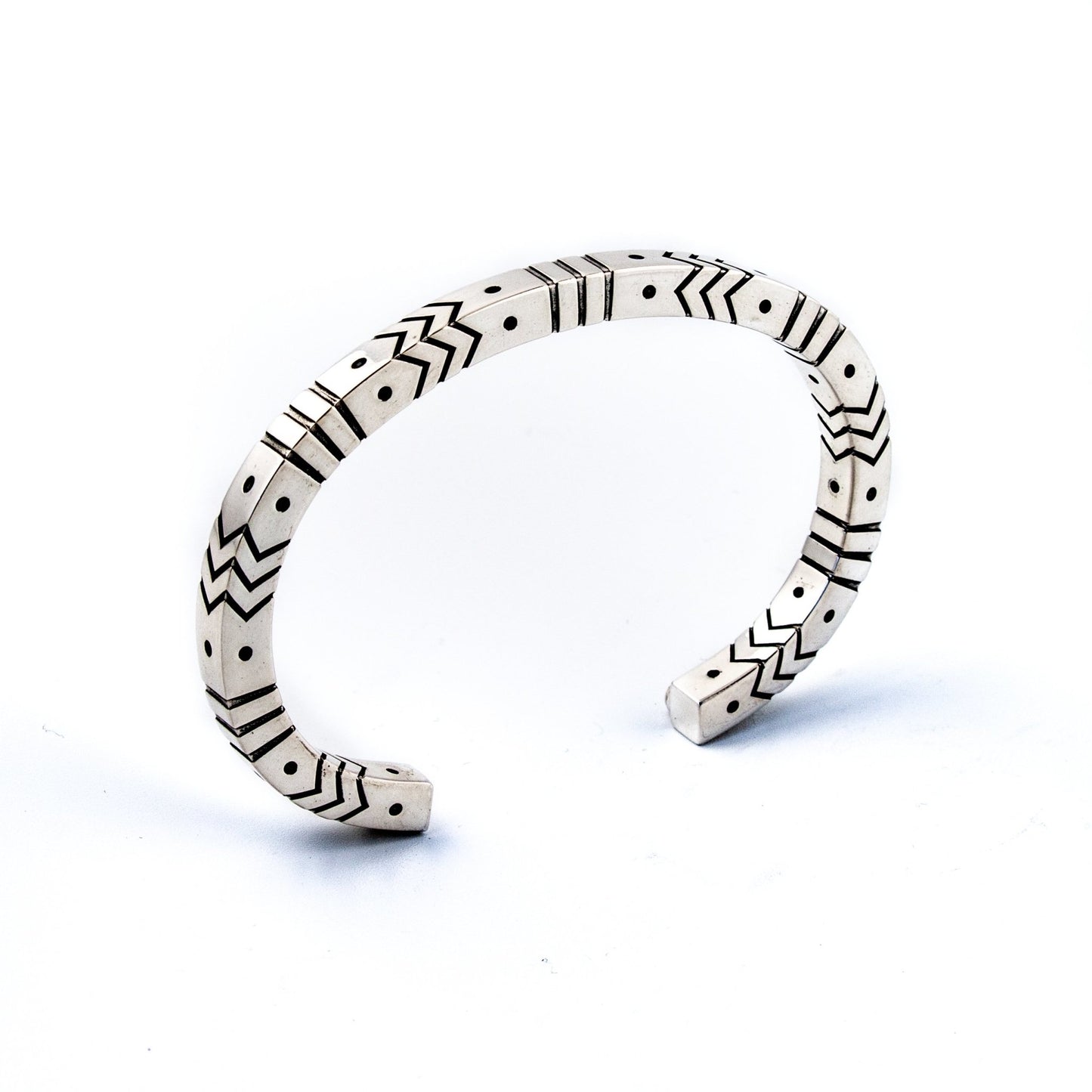 Load image into Gallery viewer, The Zag Stacker Cuff - Kingdom Jewelry
