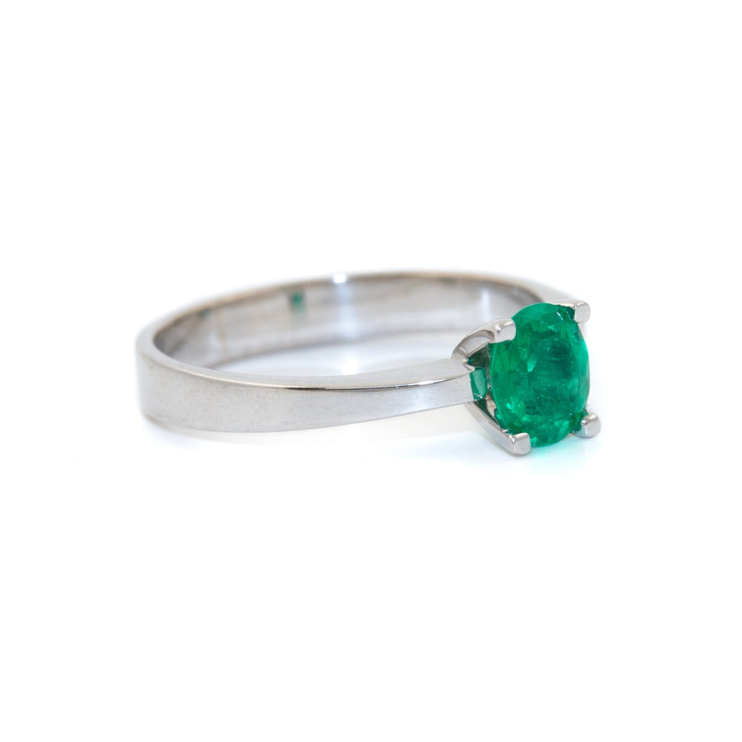Vintage 18K Oval Cut Emerald Ring - Kingdom Jewelry