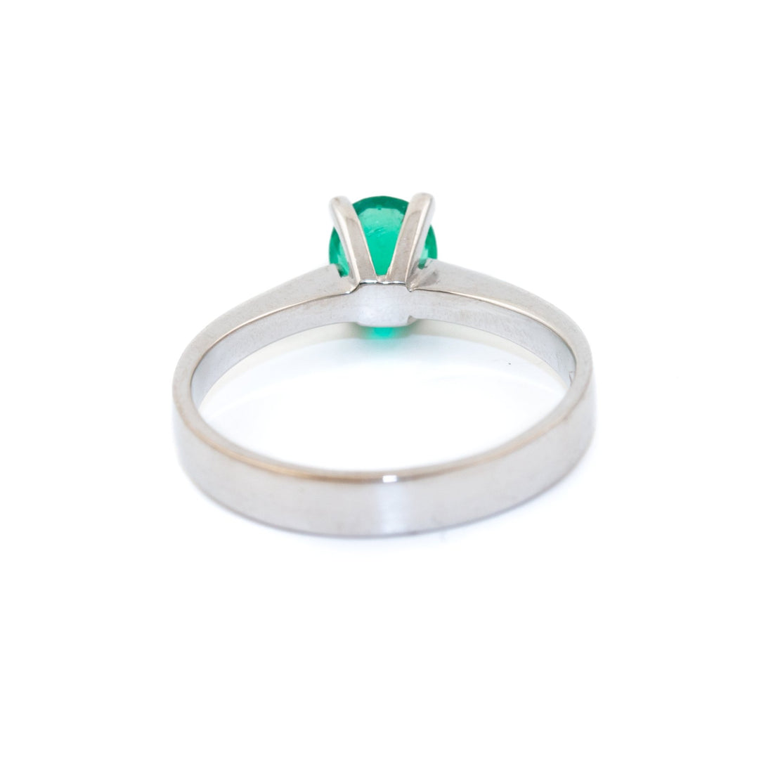 Vintage 18K Oval Cut Emerald Ring - Kingdom Jewelry