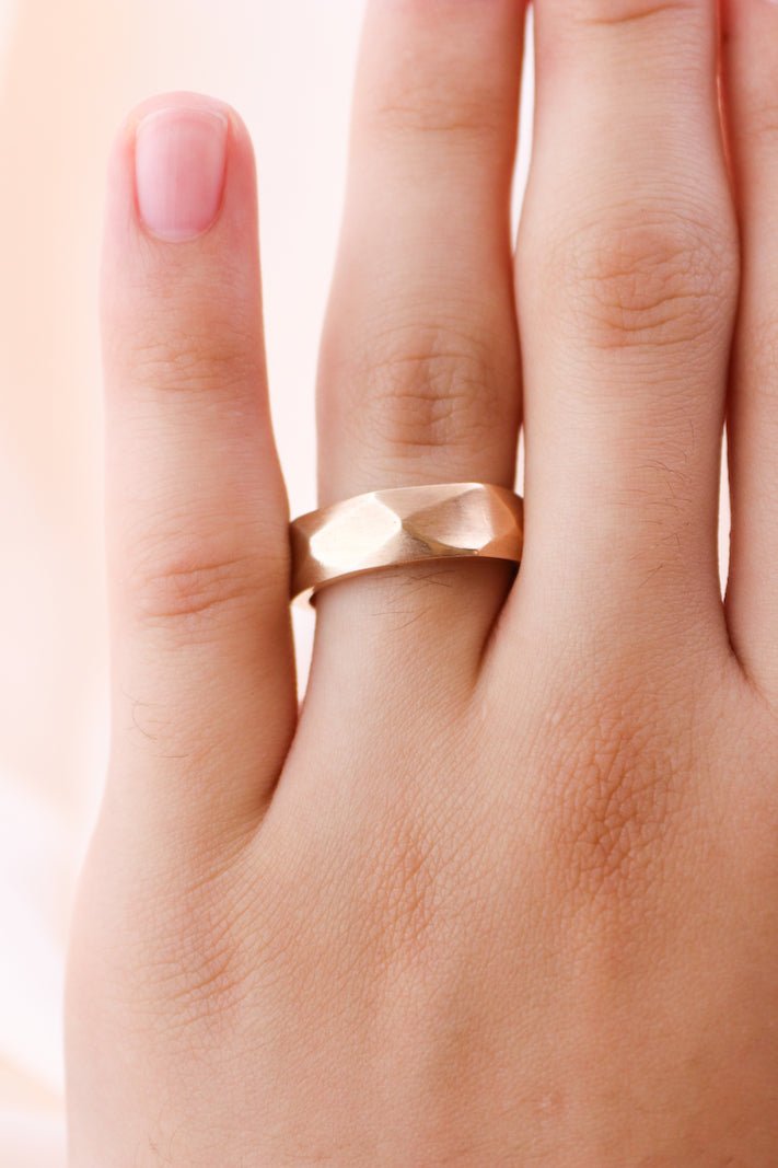 Wavy X Rose Wedding Band - Kingdom Jewelry