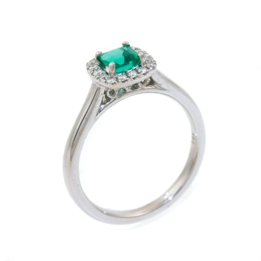 Load image into Gallery viewer, White Gold Emerald x Pave Diamond Ring - Kingdom Jewelry
